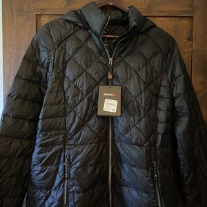Lightweight down jacket